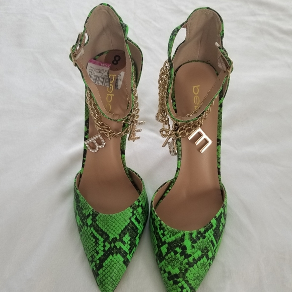 Babe Women's Size 8 Green Snake Print Chain Heels - Picture 2 of 10